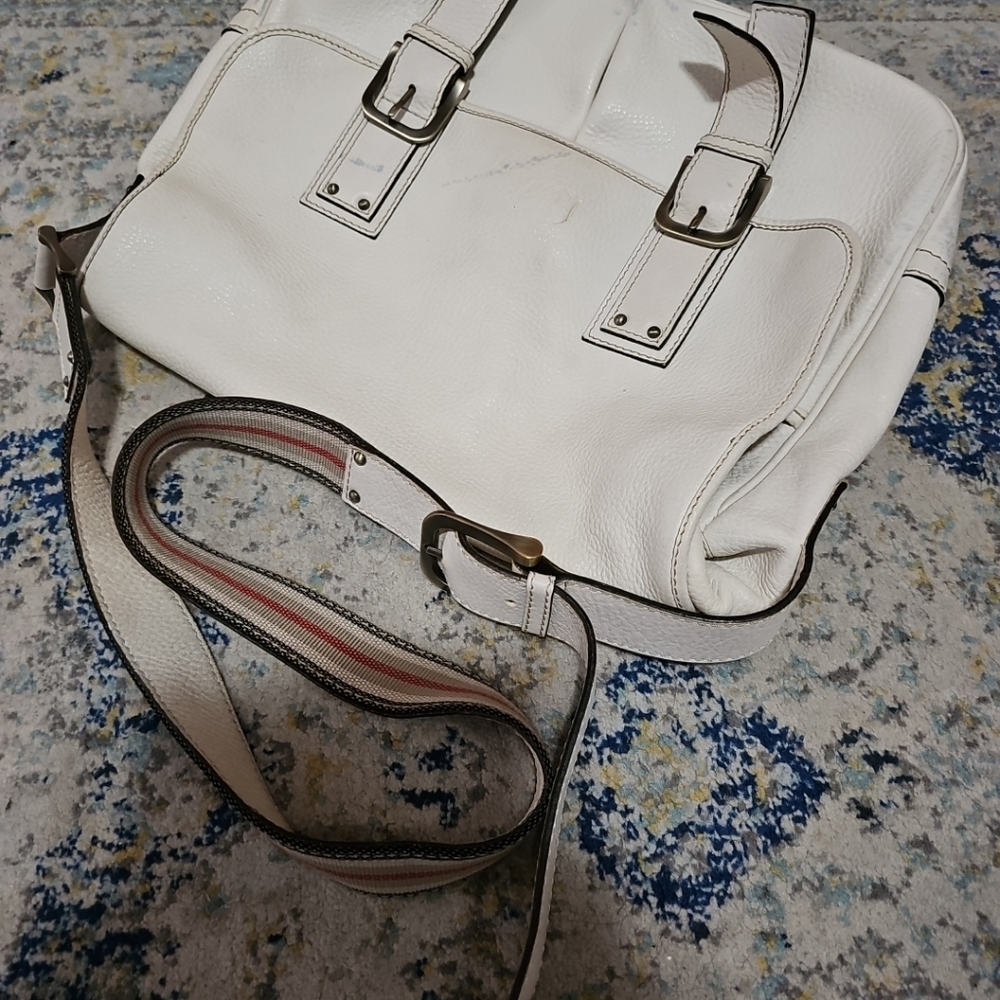 Burberry Pebble Leather Large Messenger Bag - Picture 12 of 16
